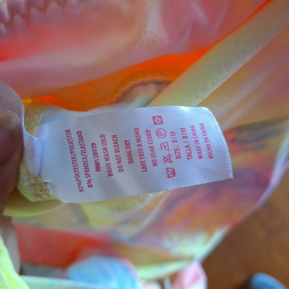 New Fashion Queen pastel tie dye - Picture 11 of 16